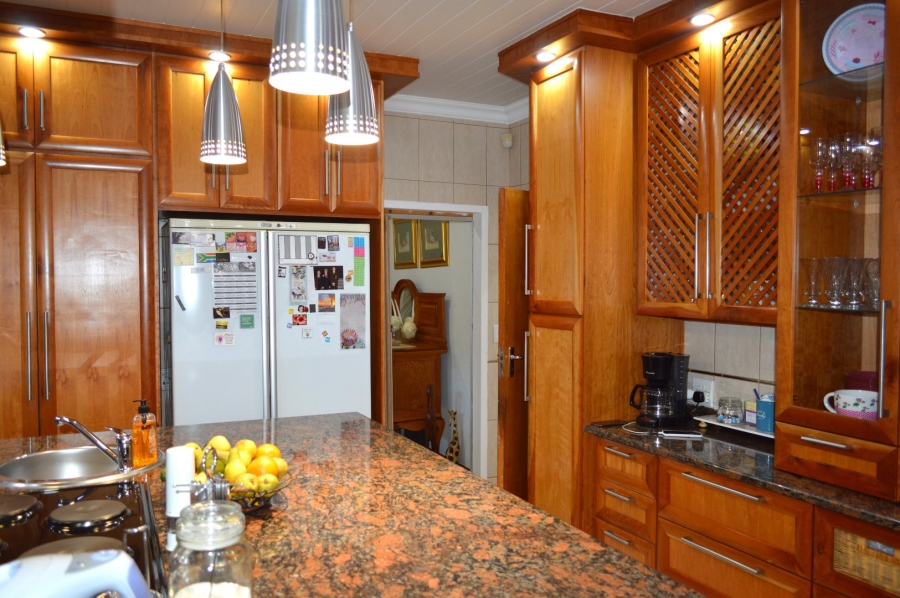 4 Bedroom Property for Sale in Flamwood North West